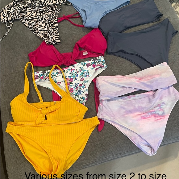 Swimsuits - Picture 2 of 3